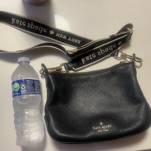 Kate Spade Black Pebbled Leather Shoulder Bag

Excellent condition